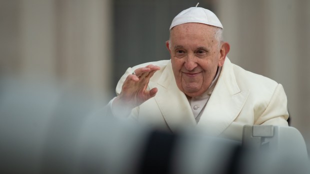 Pope-Francis-Audience-April-05-2023-Antoine-Mekary-ALETEIA-AM_0411-sm.jpg