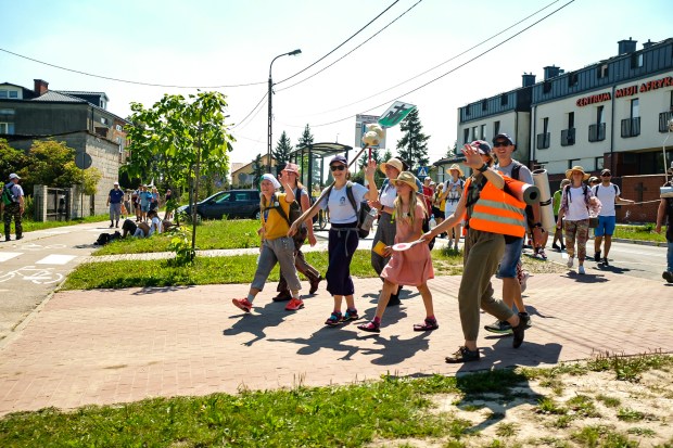 Pielgrzymi Warszawskiej Akademickiej Pielgrzymki Metropolitalnej