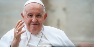 Franciszek: człowiek i świat należą do Boga