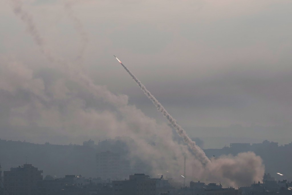 Rakieta wystrzelona w kierunku Izraela przez Palestyńczyków ze Strefy Gazy