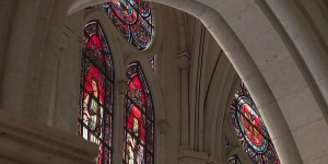 Wnętrze katedry Notre Dame już odrestaurowane! Zobacz zdjęcia [GALERIA]